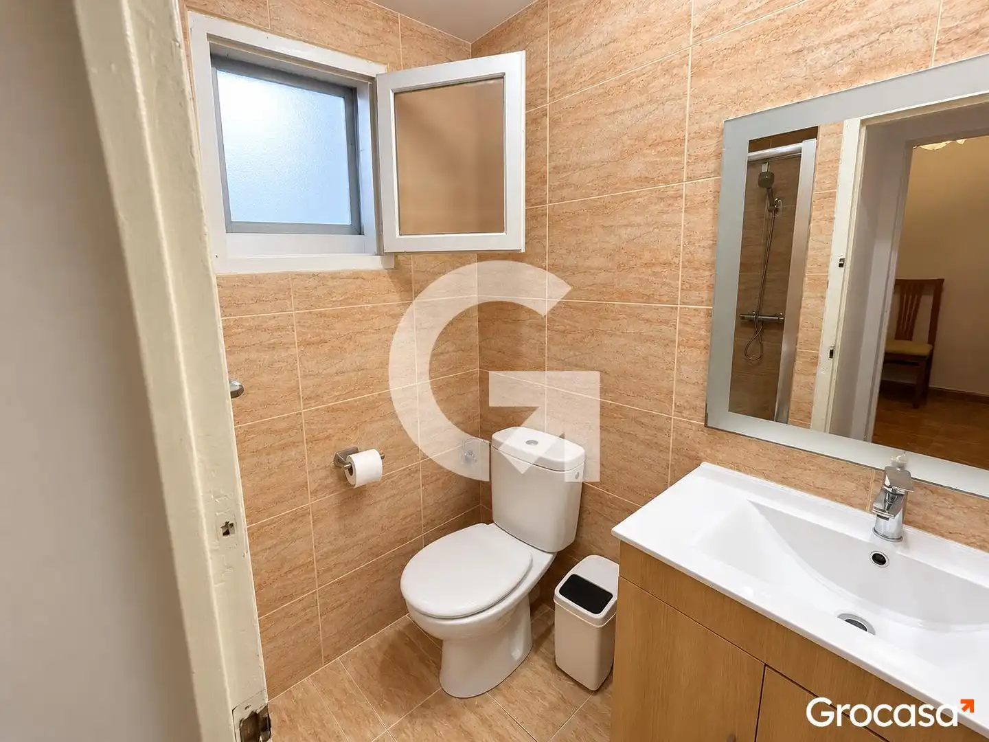 Piso con terraza en venta en CL OLOT, imagen 12