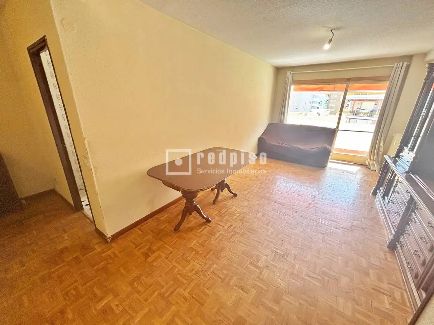 Piso en venta en Guadalajara con Calefacción, Parquet y Terraza