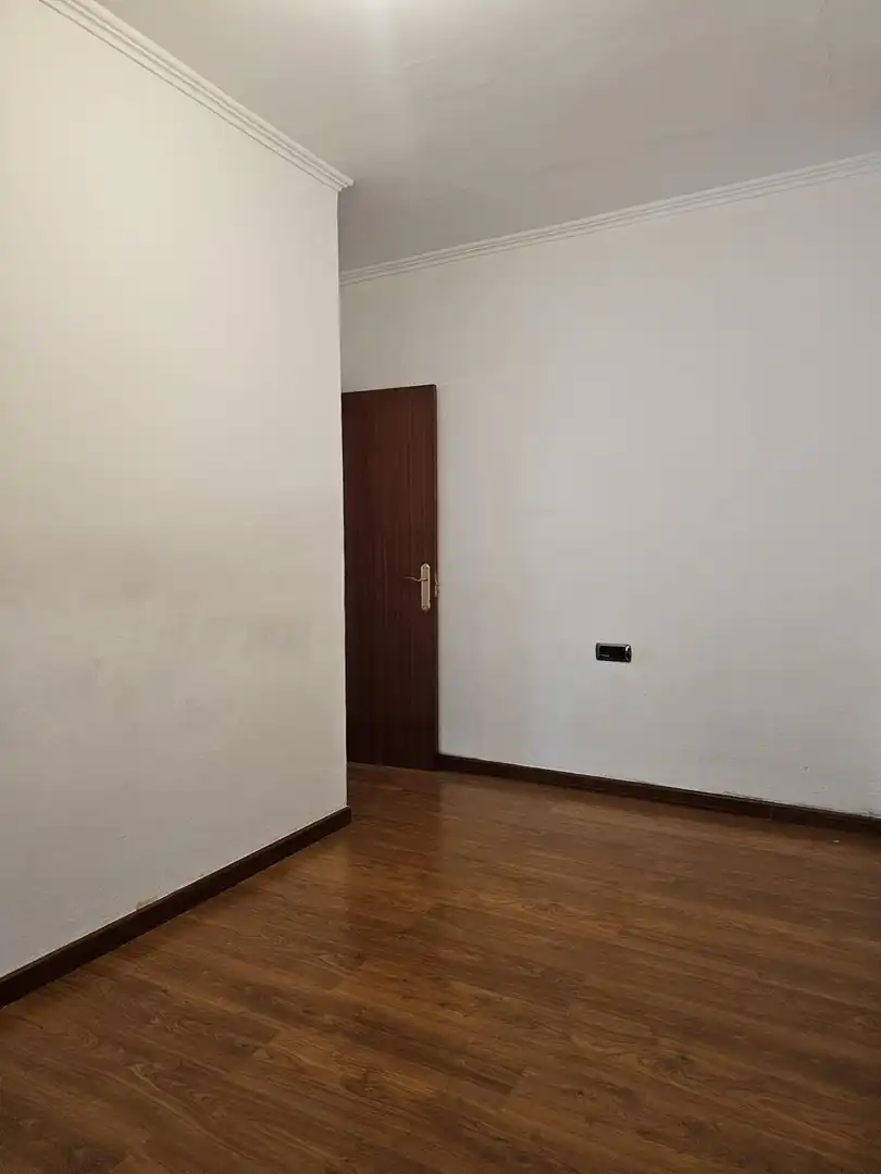 Piso en venta en Carrer Carrer del Roure, 10, Nucli Urbà