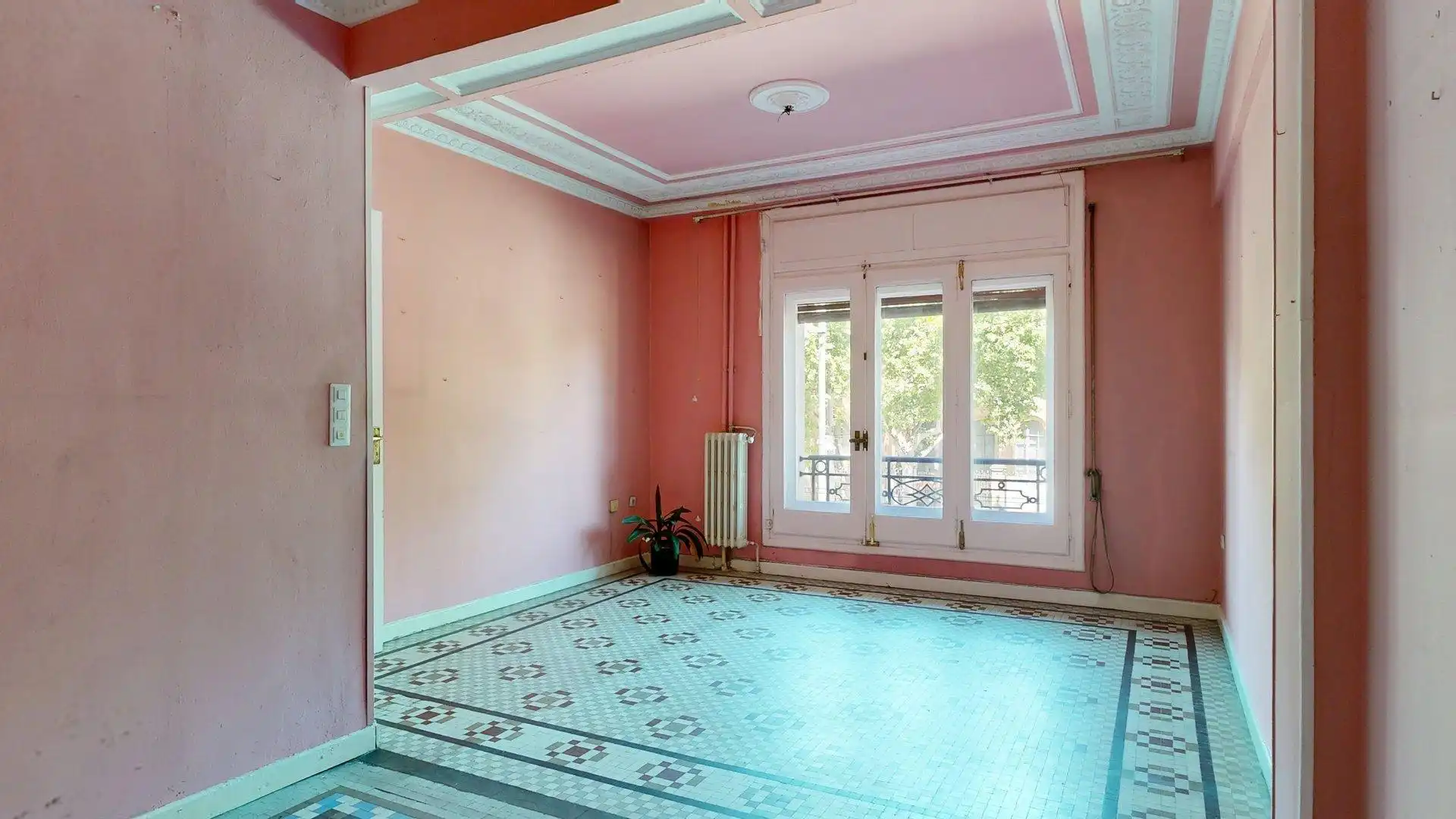 Piso en venta en Zaragoza con Calefacción y Trastero