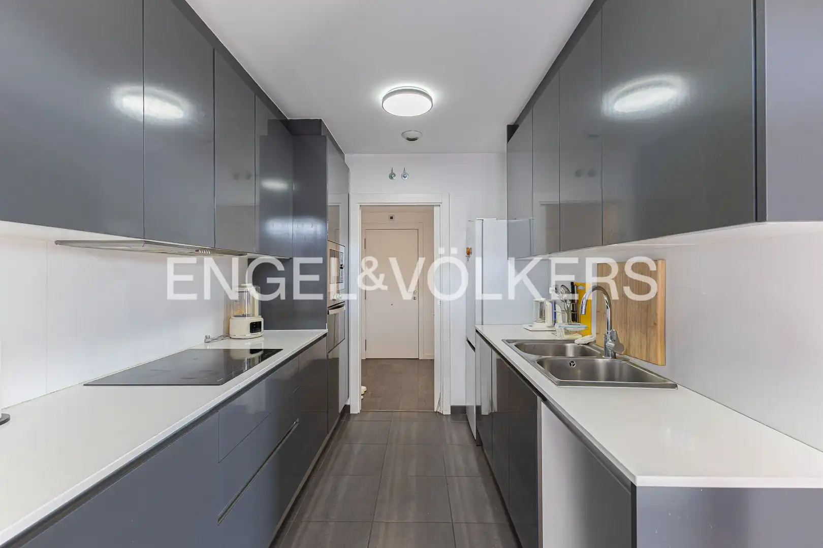 Kitchen of Flat for sale in Barcelona  with Air Conditioner, Heating and Parquet flooring