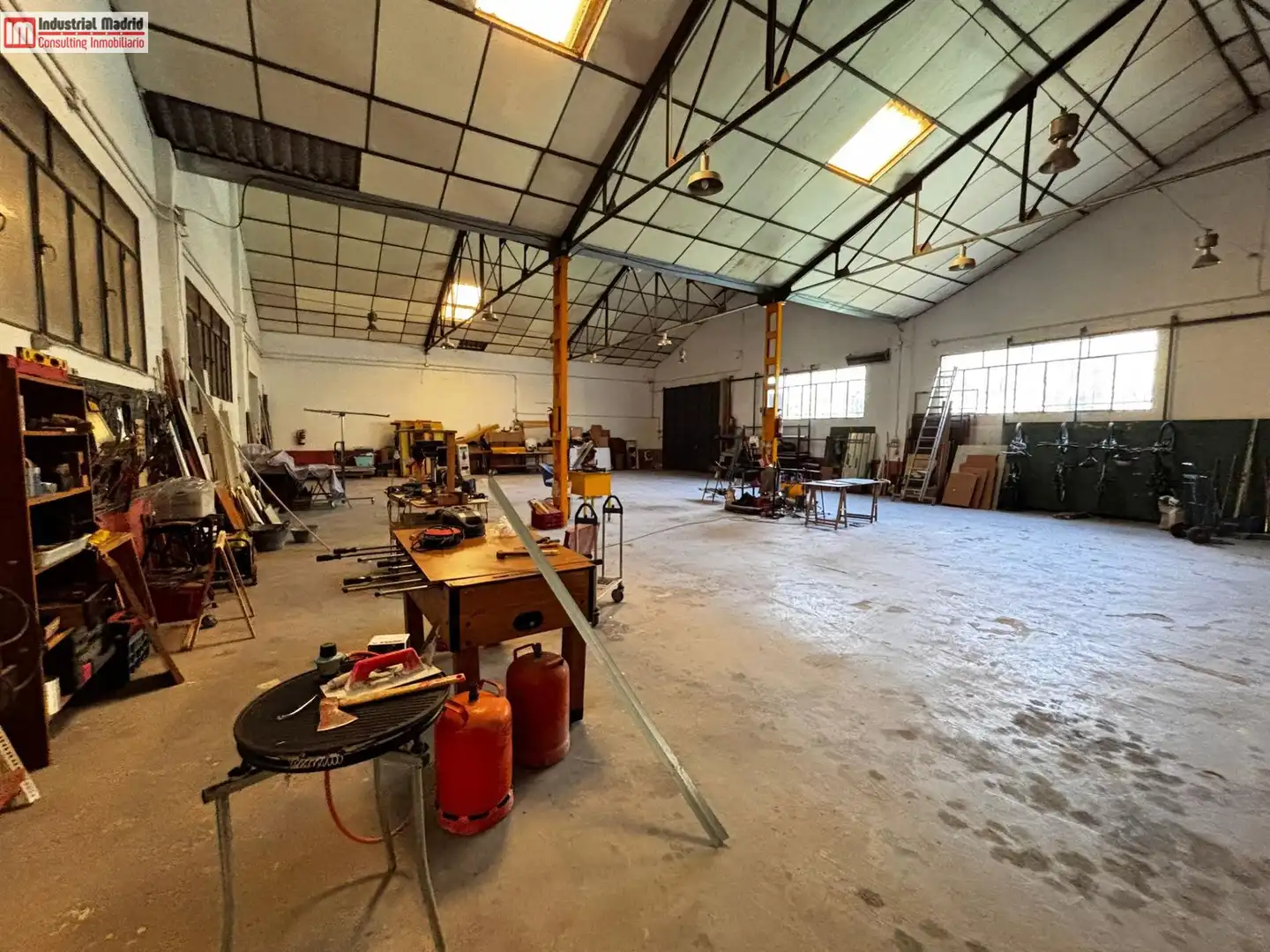 Vista exterior de Nave industrial en venta en Arganda del Rey