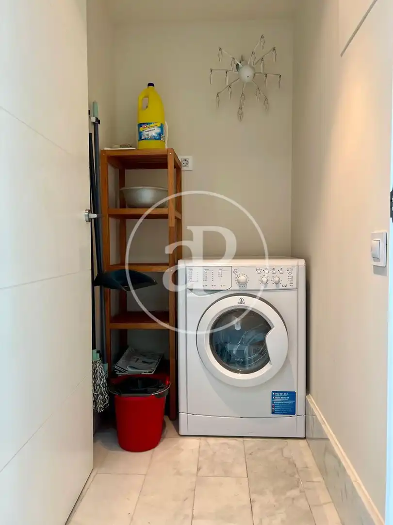 Loft de alquiler en Valencia con Aire acondicionado y Amueblado