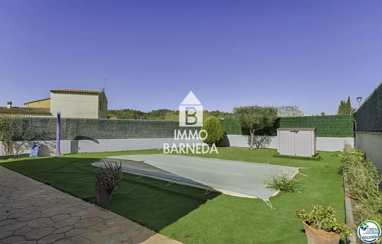 Garden of Houses for sale in Cistella  with Air Conditioner, Heating and Swimming Pool