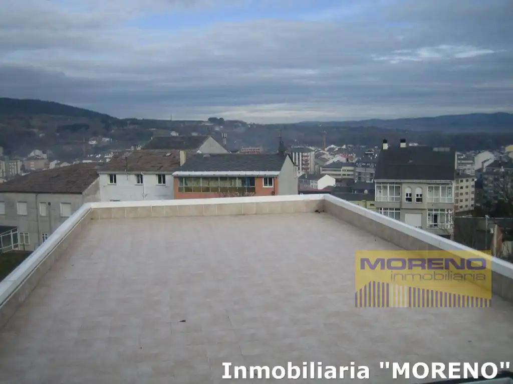 Locale commerciale in vendita a Sarria