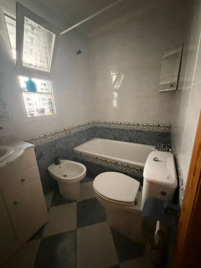 Bathroom of Flat for sale in Jaén  with Air Conditioner, Furnished and Balcony