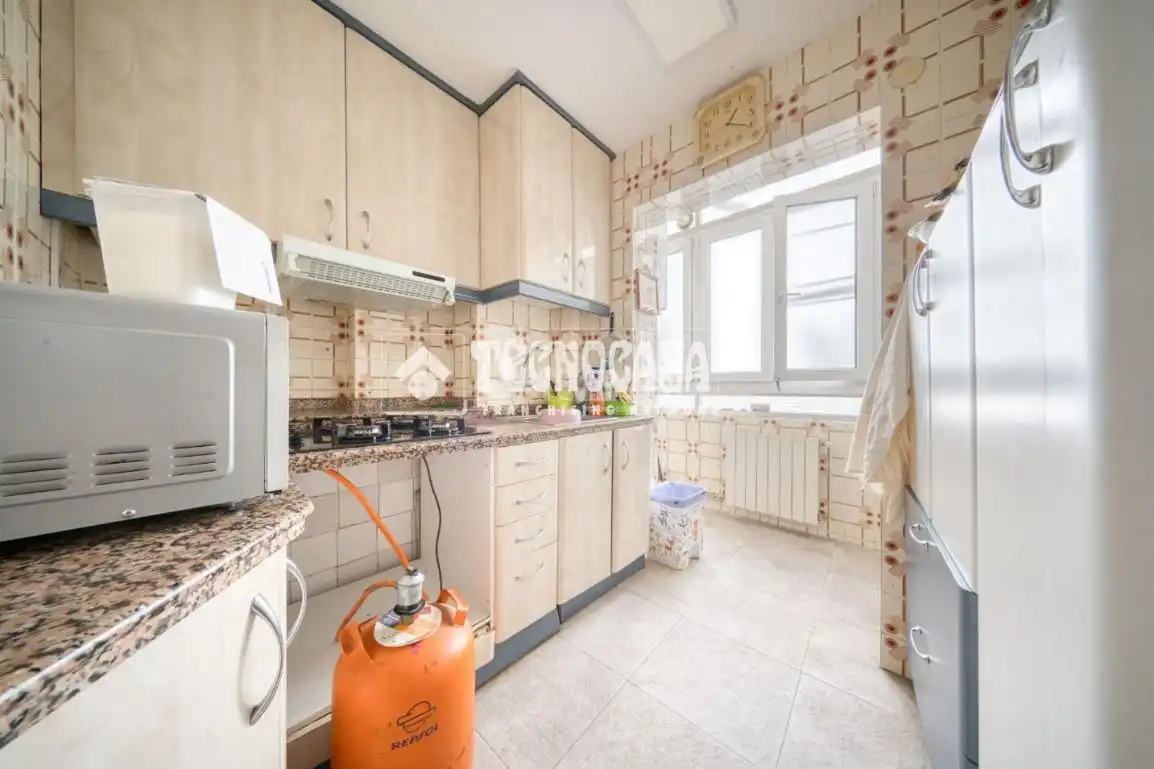 Küche von Wohnung zum Verkauf in Valladolid mit Heizung und Terrasse