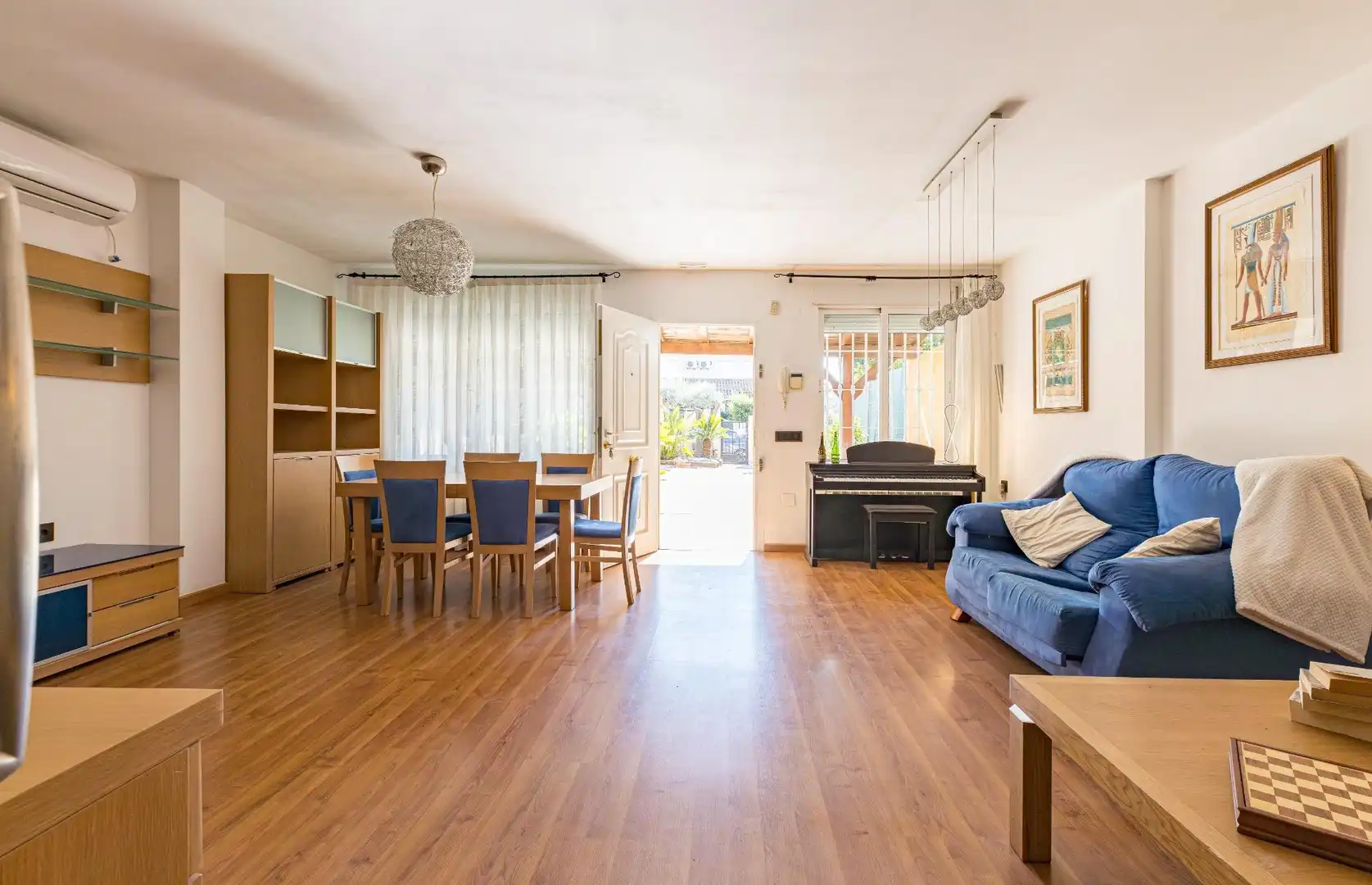 Sala d'estar de Casa adosada en venda en Murcia amb Aire condicionat, Jardí privat i Terrassa