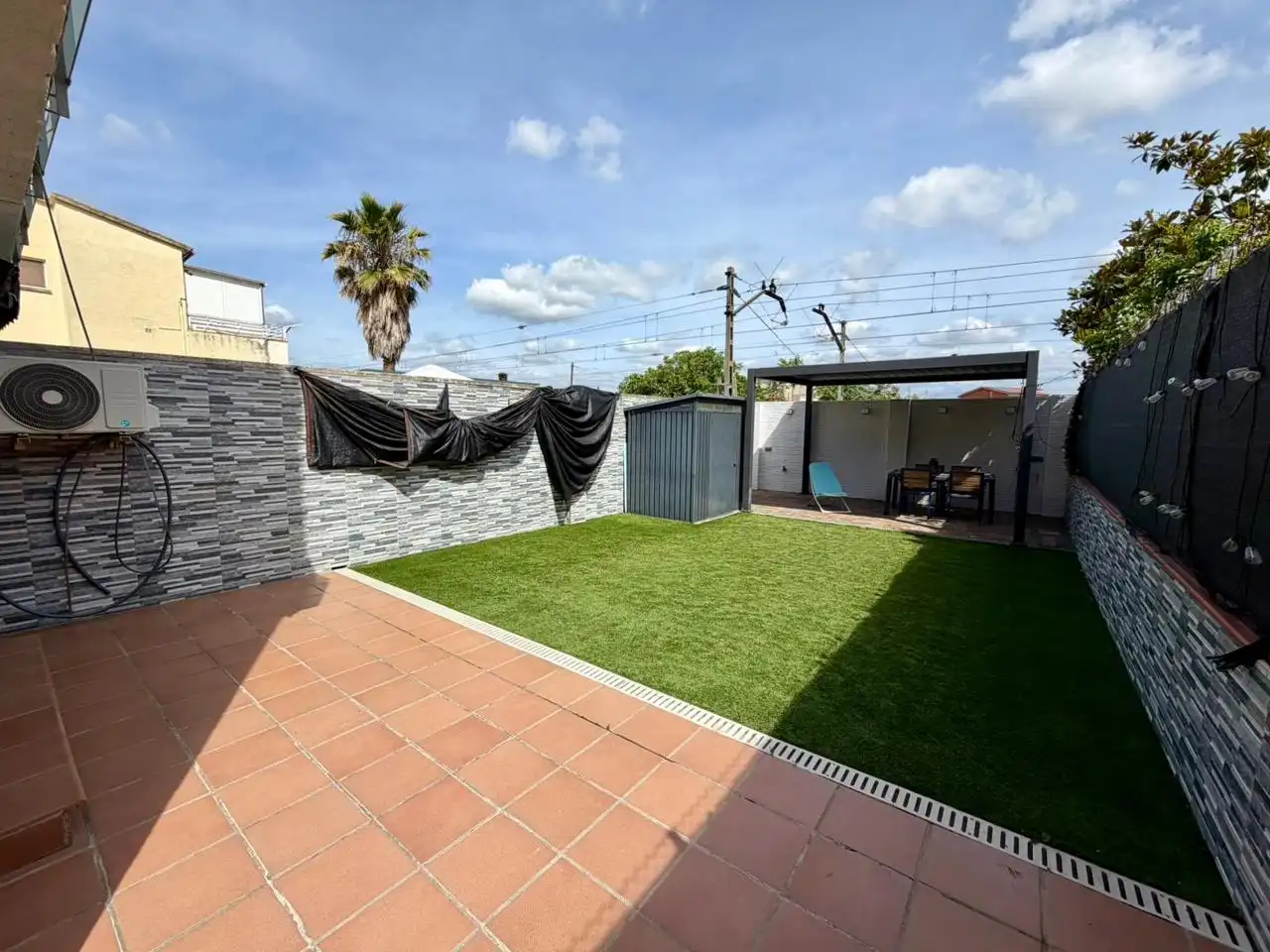 Terraza de Casa adosada en venta en Montcada i Reixac con Aire acondicionado, Calefacción y Jardín privado