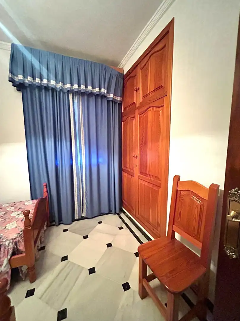 Habitación de Casa o chalet en venta en Alcolea del Río con Aire acondicionado, Terraza y Amueblado