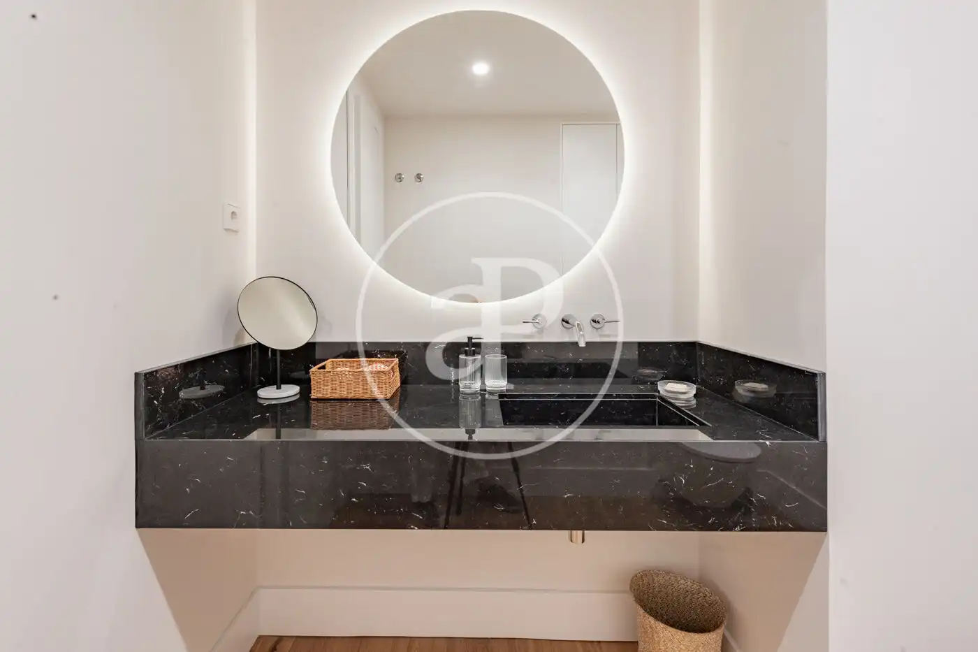 Baño de Piso en venta en Madrid con Aire acondicionado, Calefacción y Terraza