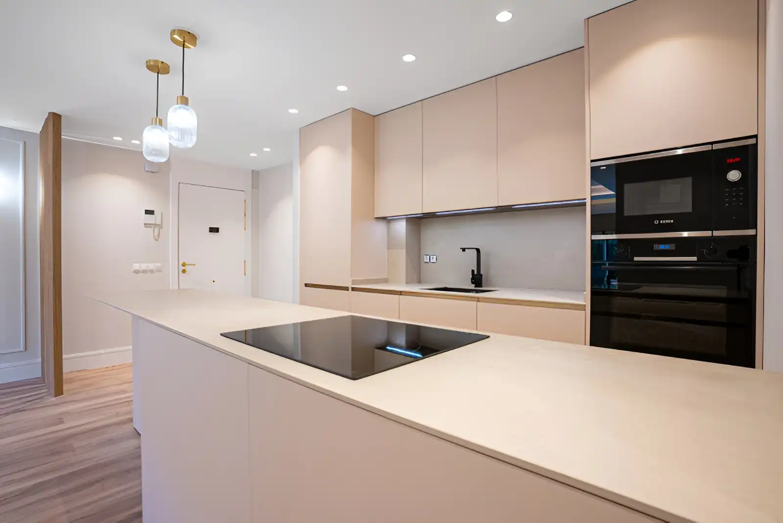 Kitchen of Apartments for sale in Marbella  with Air Conditioner, Heating and Private garden