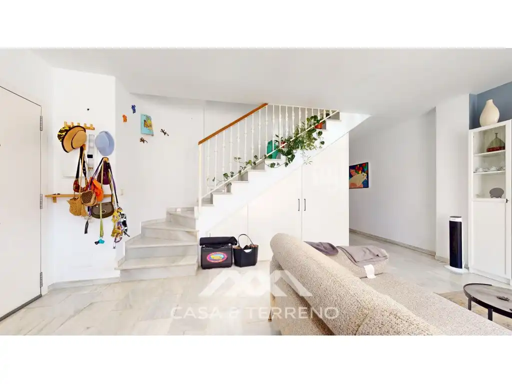 Dúplex en venta en Algarrobo con Amueblado y Balcón