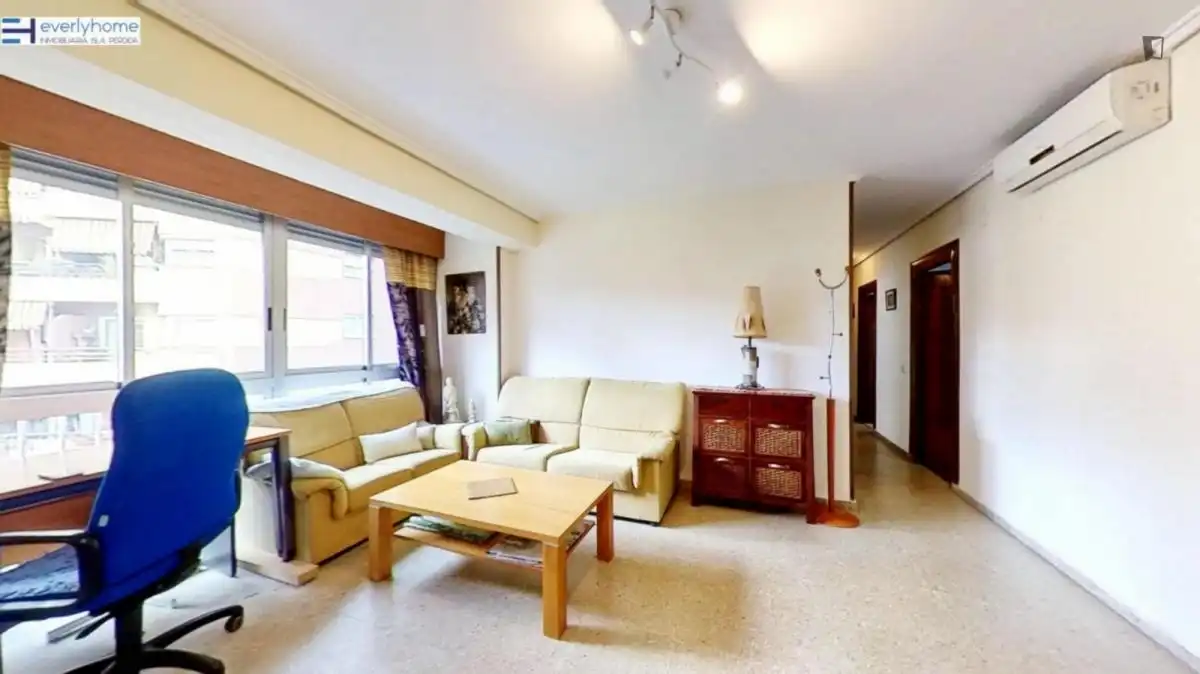 Apartament de lloguer a En Corts - Doctor Waksman