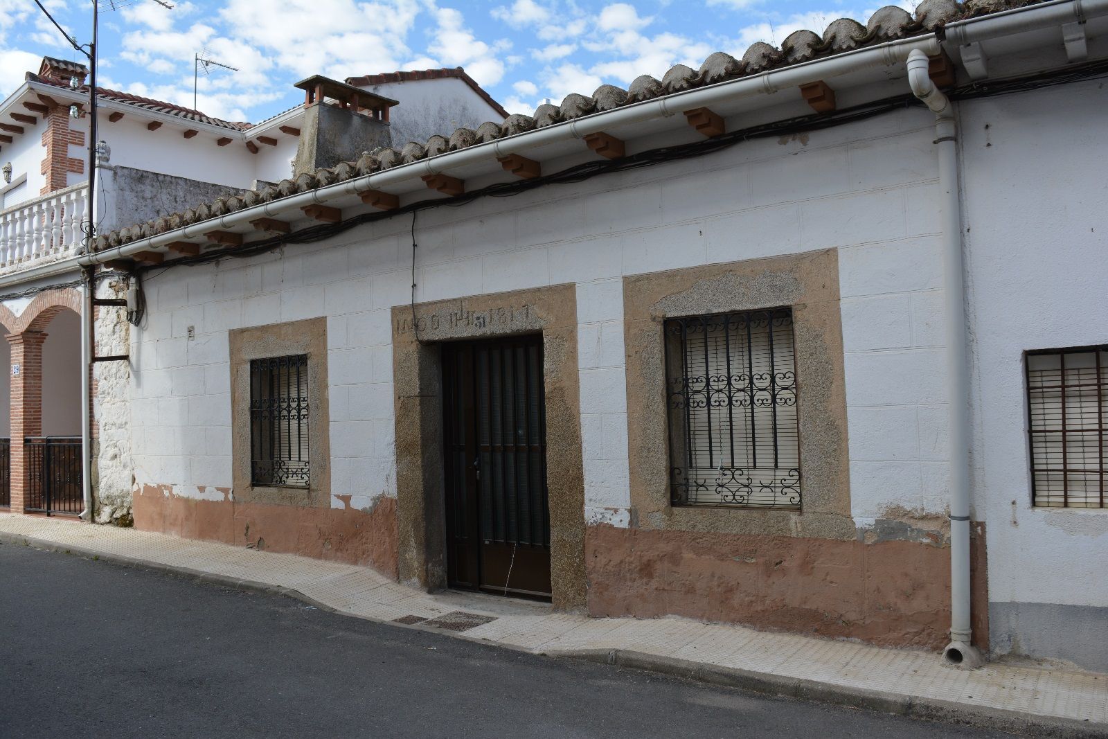 Vista exterior de Casa o xalet en venda en Fresnedilla amb Calefacció