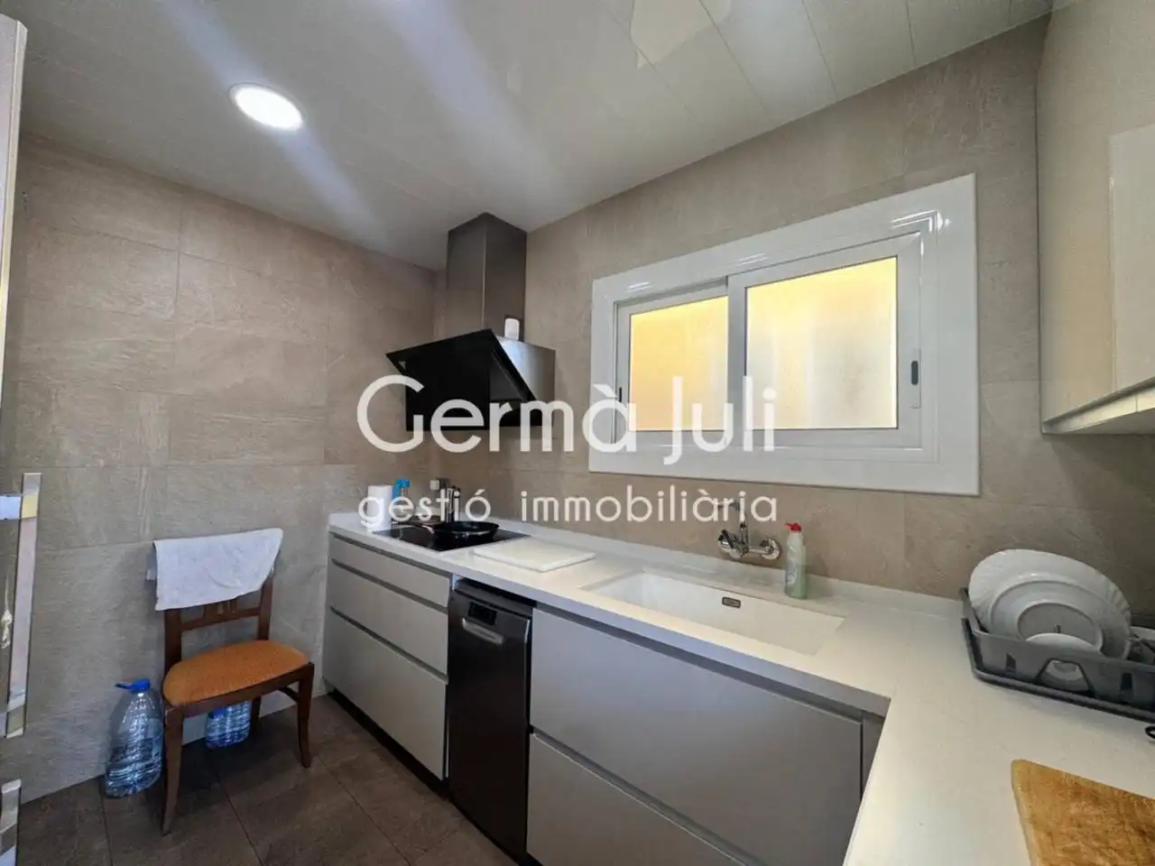 Cocina de Piso en venta en Badalona con Aire acondicionado, Jardín privado y Terraza