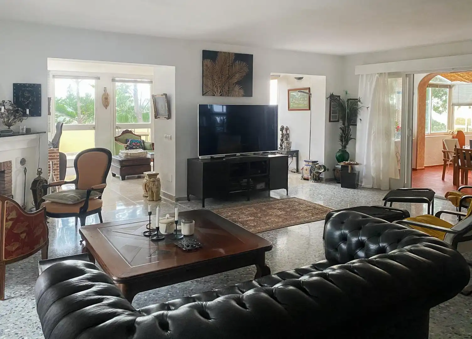 Sala de estar de Casa o chalet en venta en Benahavís con Aire acondicionado, Jardín privado y Terraza