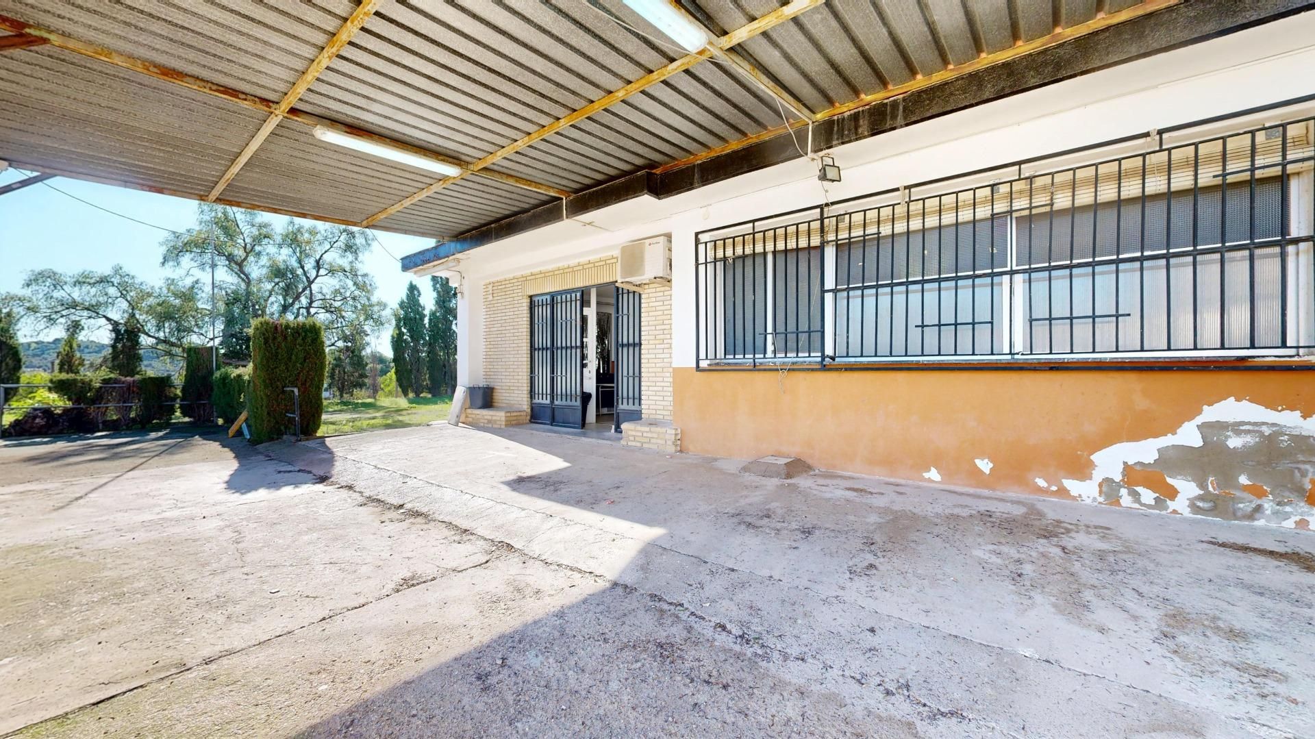 Exterior view of House or chalet for sale in Llíria