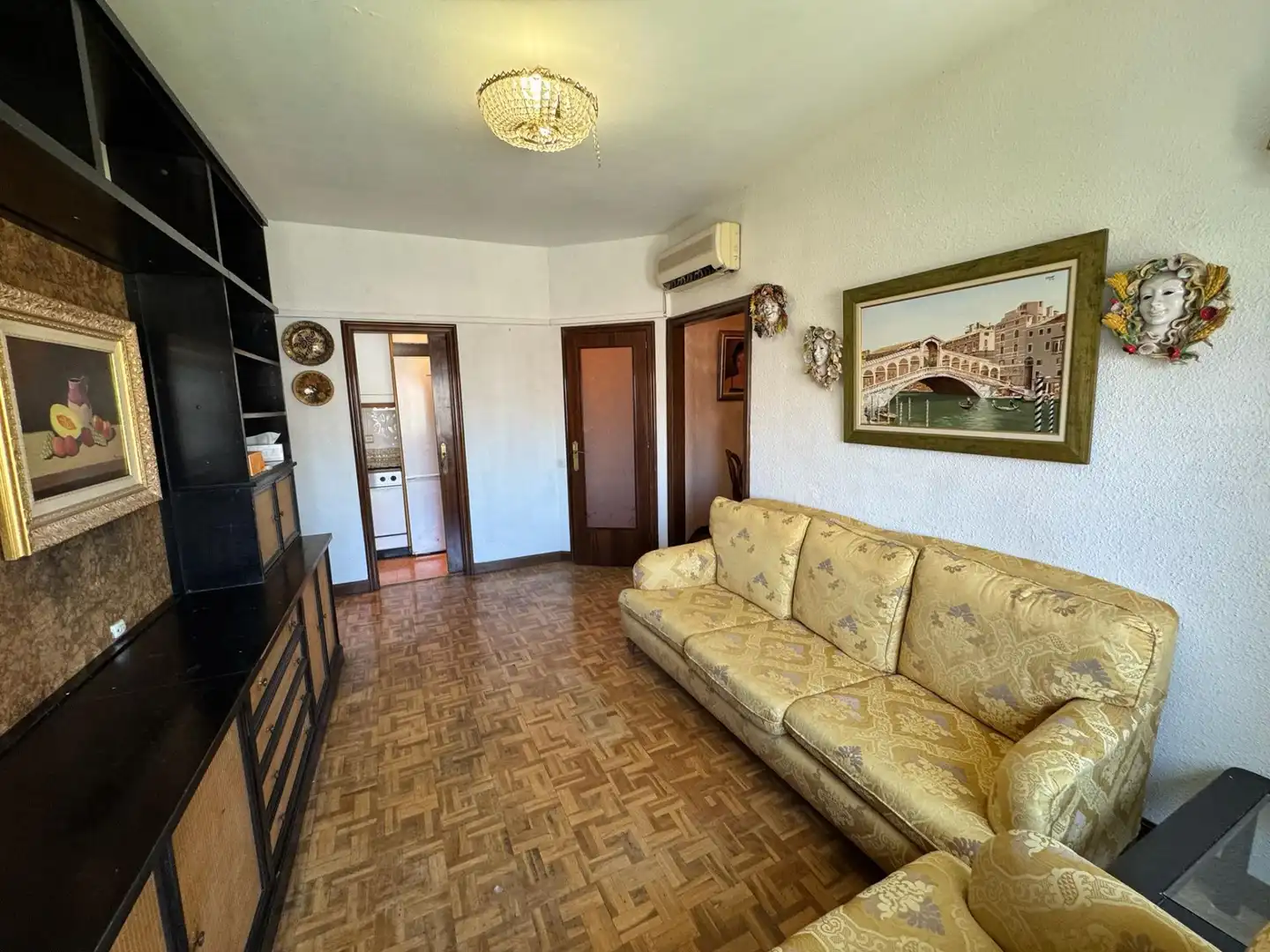 Living room of Flat for sale in Barcelona  with Parquet flooring