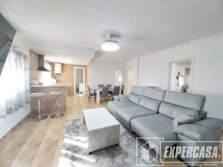 Sala de estar de Casa o chalet en venta en Torrent con Aire acondicionado, Terraza y Trastero