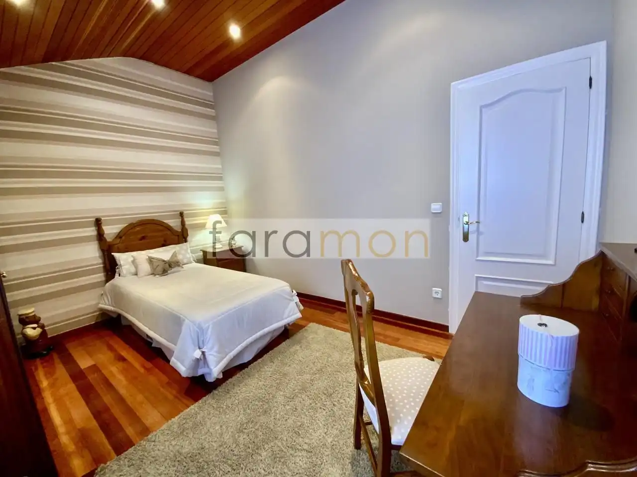 Bedroom of Houses for sale in Vigo   with Heating, Private garden and Terrace