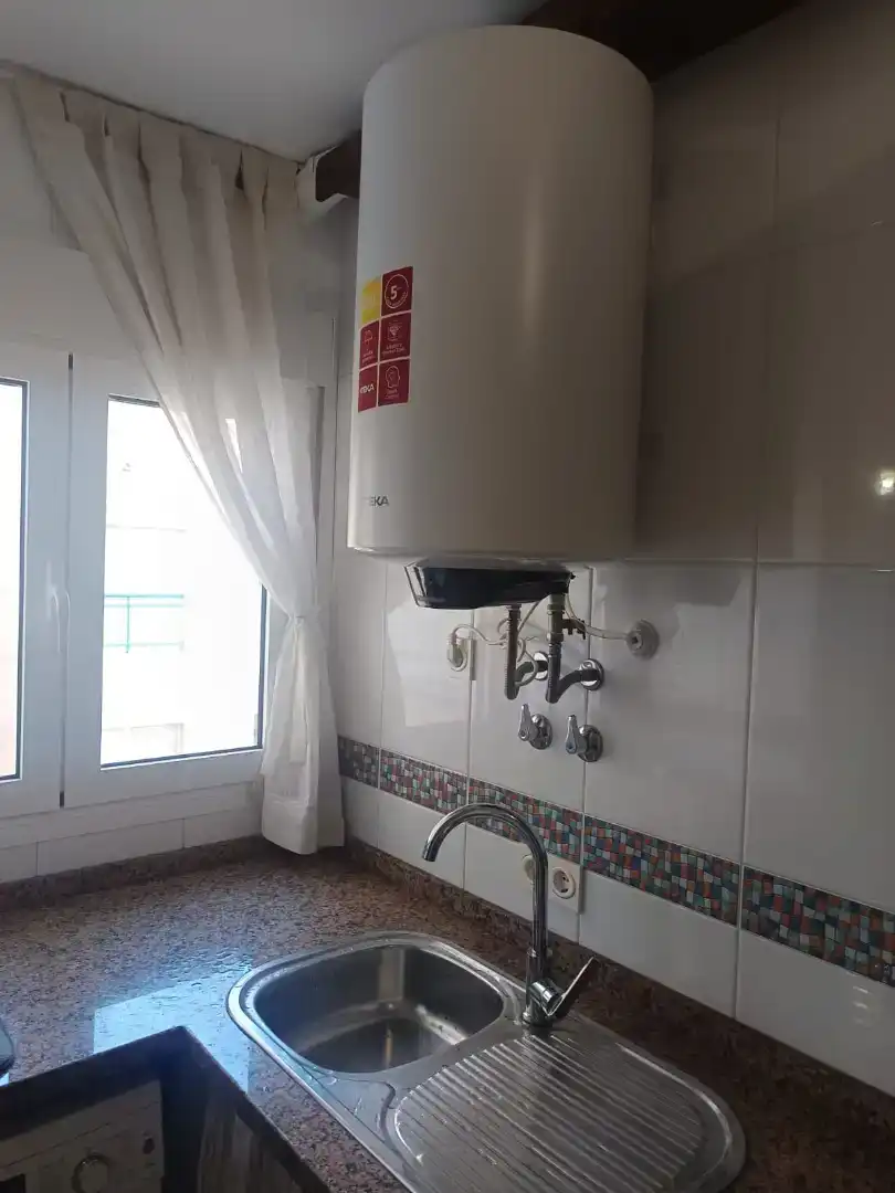 Bany de Pis de lloguer en Roquetas de Mar ciudad