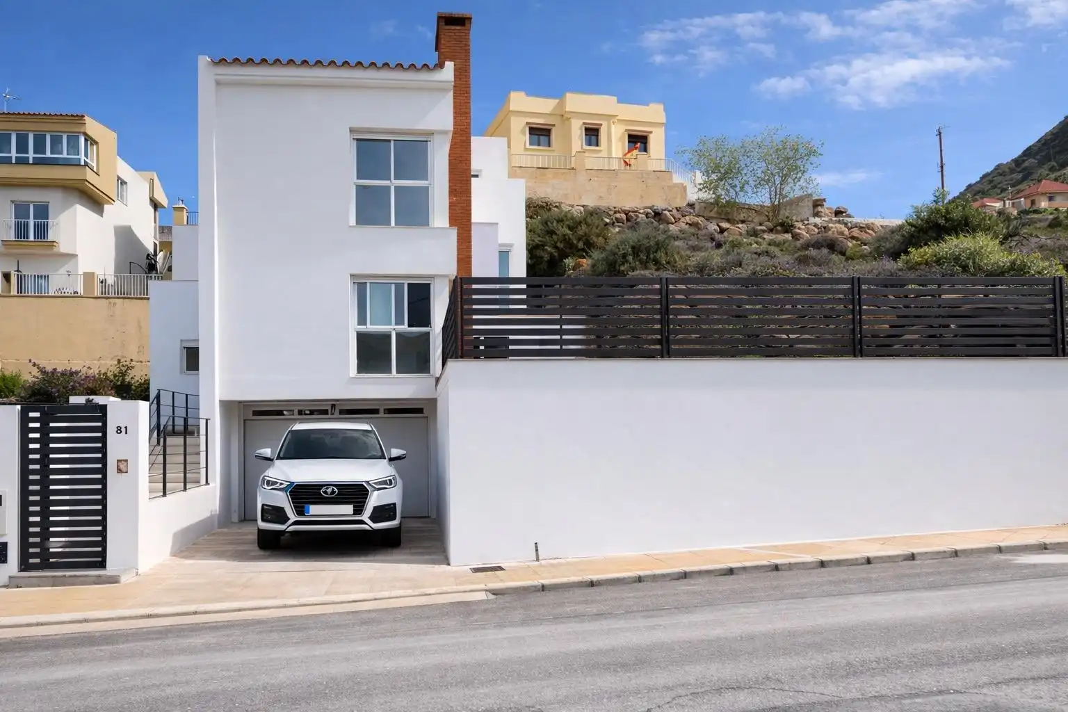 Vista exterior de Casa o chalet en venta en Vícar con Terraza y Piscina comunitaria