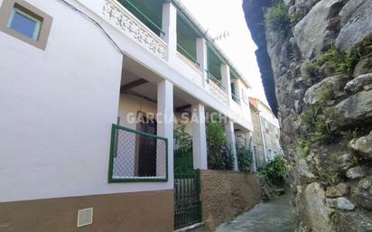 Vista exterior de Casa adosada en venda en Boiro