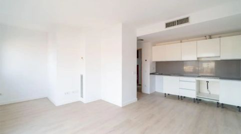 Foto 5 de Piso en venta en Carrer del Raig, 9, La Bisbal d'Empordà, Girona