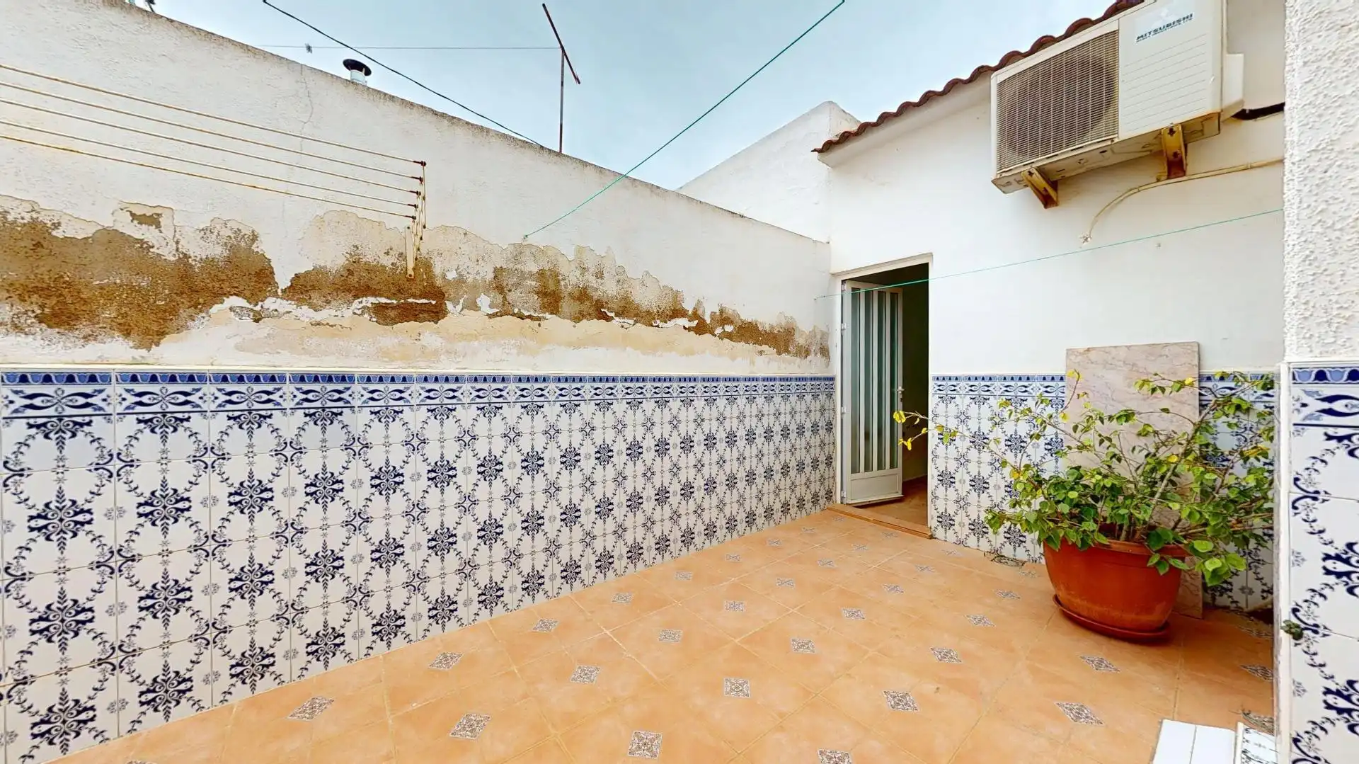 House with terrace for sale in Avenida de los Villenas, imagen 11