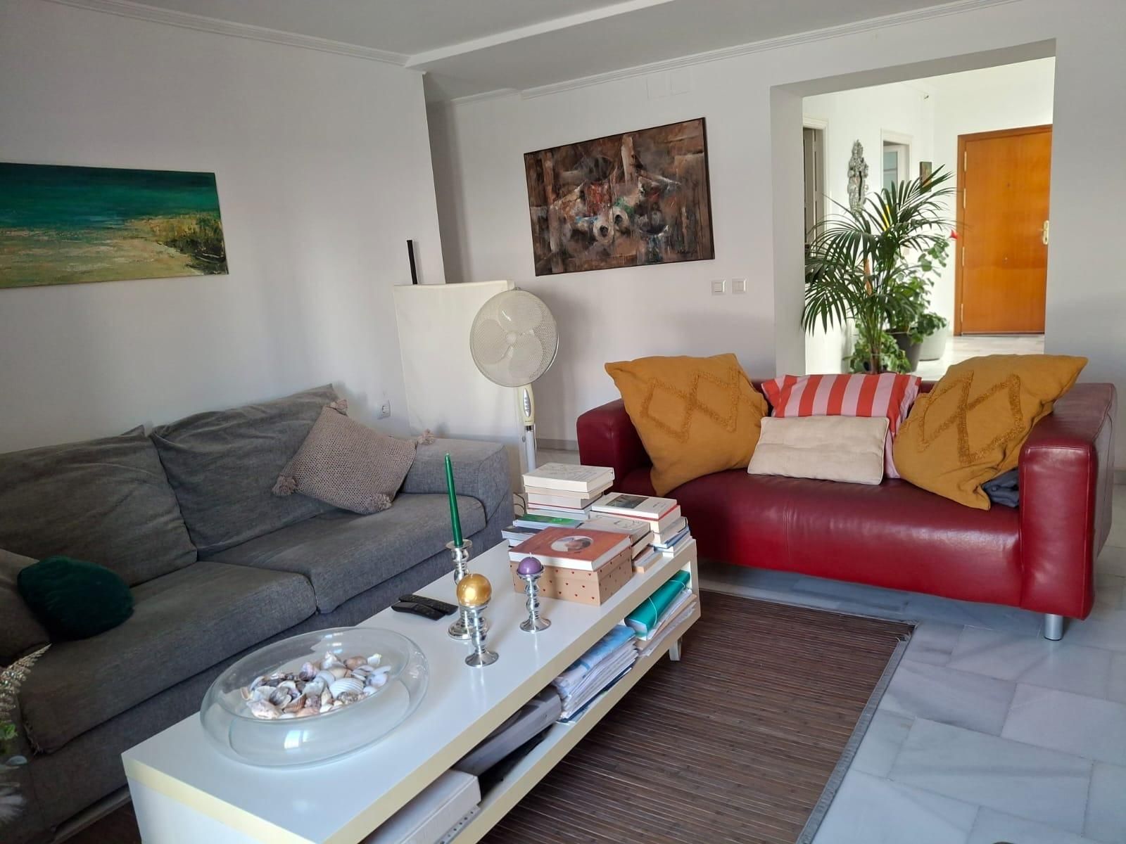 Sala d'estar de Pis en venda en  Cádiz Capital amb Traster i Balcó