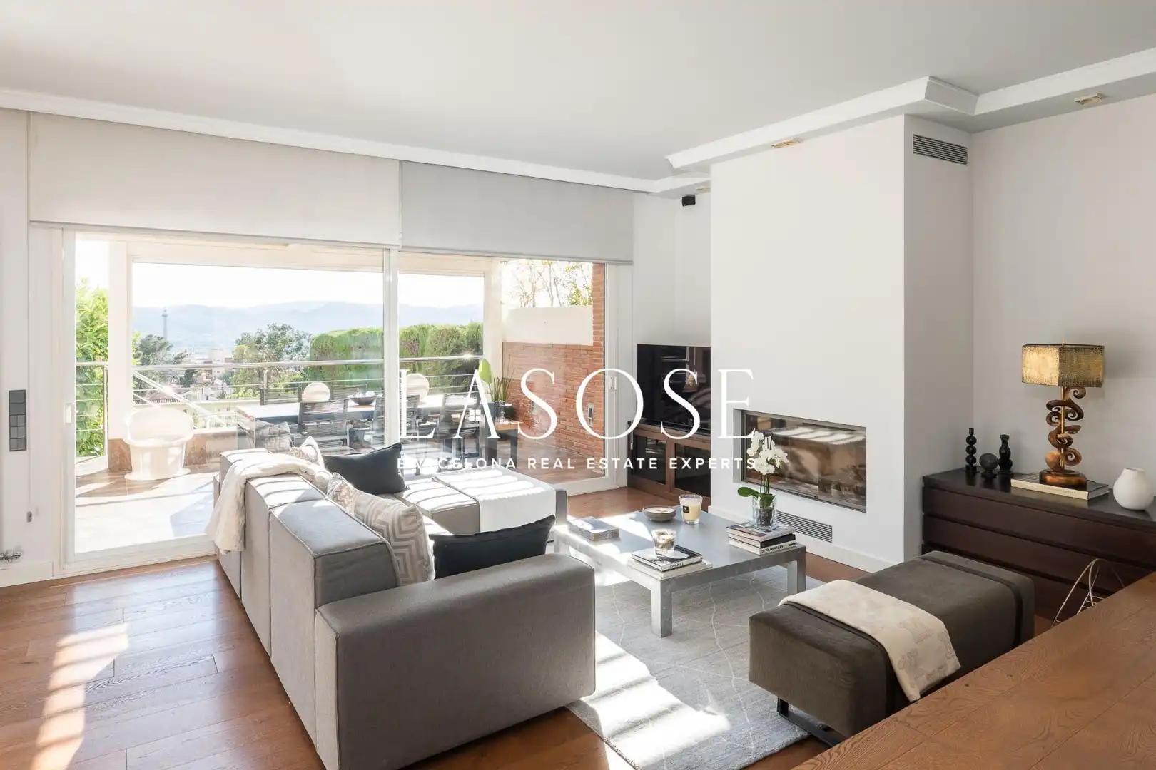 Living room of Houses for rent in Sant Just Desvern  with Heating, Private garden and Terrace