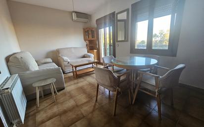 Living room of Flat to rent in  Toledo Capital  with Air Conditioner and Terrace