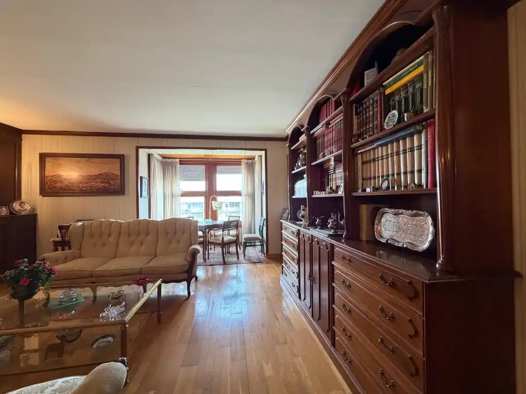 Wohnzimmer von Dachboden zum Verkauf in Segorbe