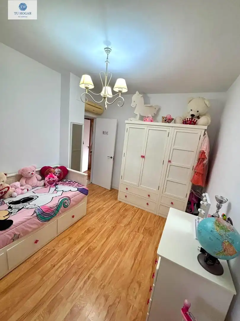 Bedroom of Detached homes for rent to own in Alcalá de Guadaira  with Air Conditioner, Heating and Terrace