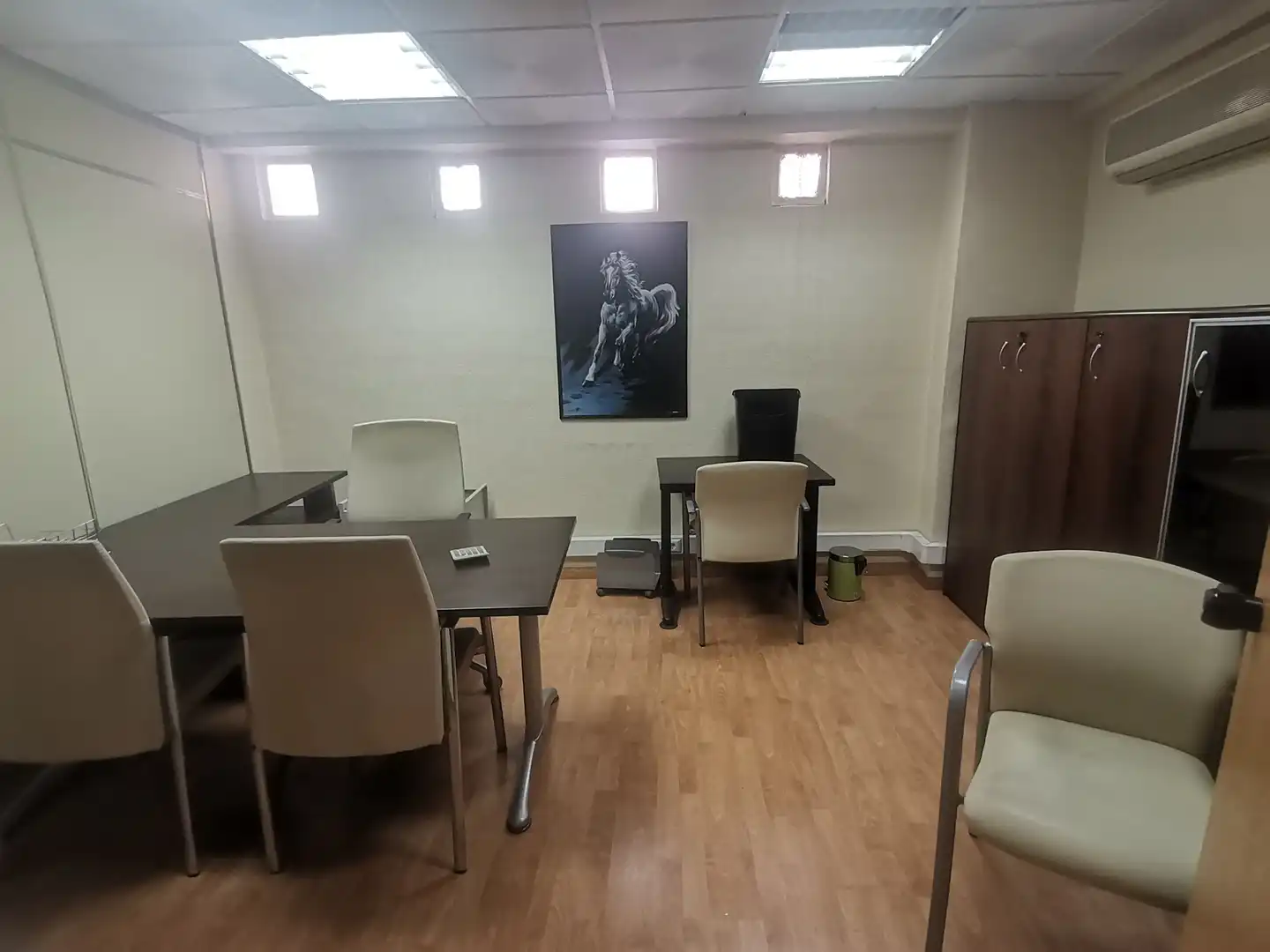 Office for sale in Almería  with Air Conditioner, Heating and Furnished