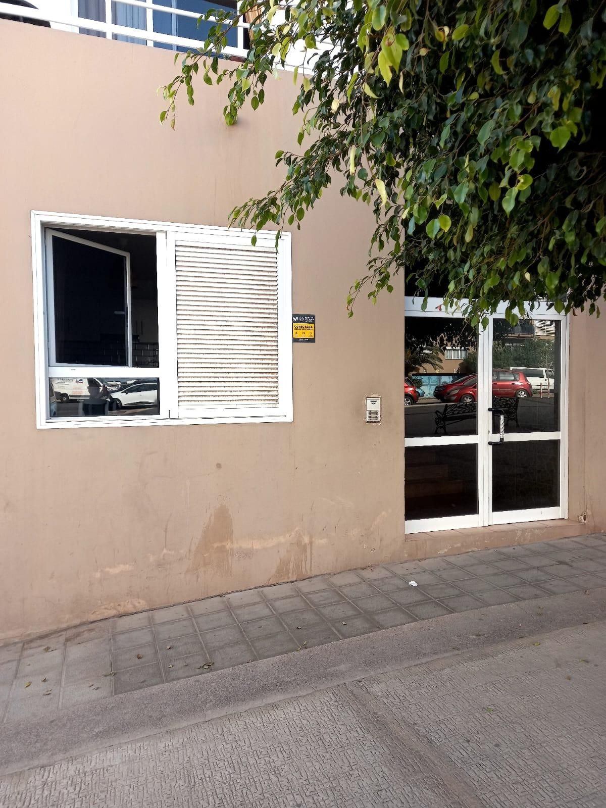 Exterior view of Flat for sale in La Oliva