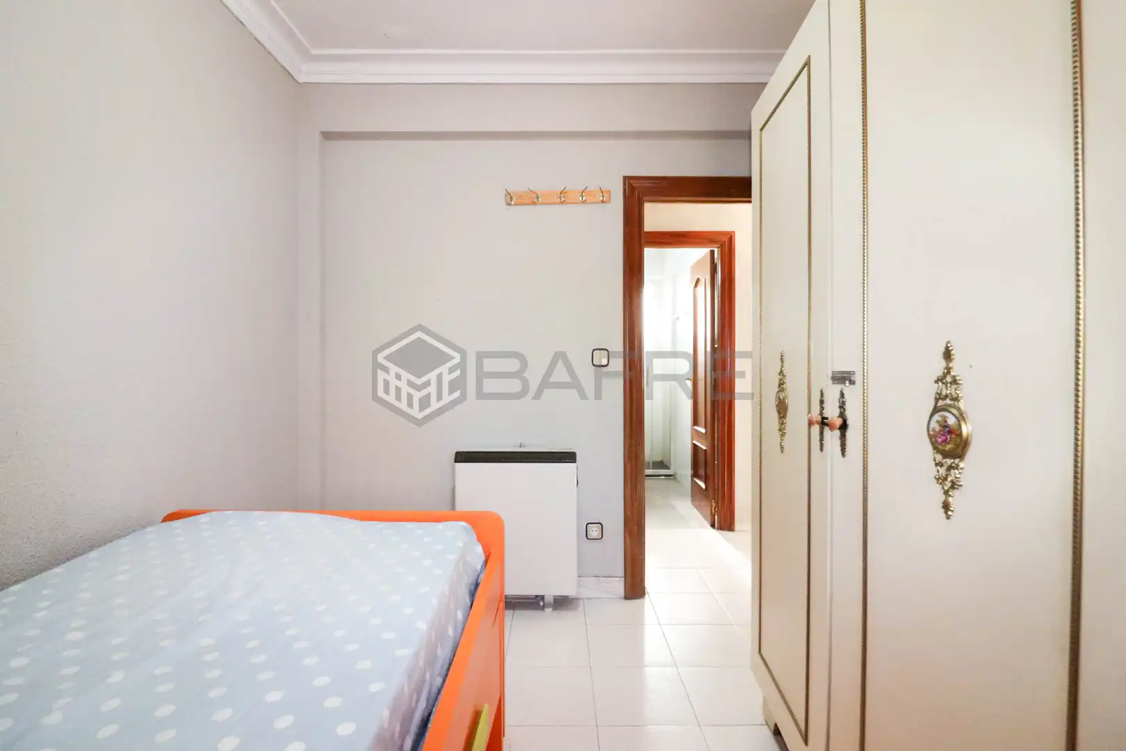 Habitación de Piso en venta en Madrid con Terraza