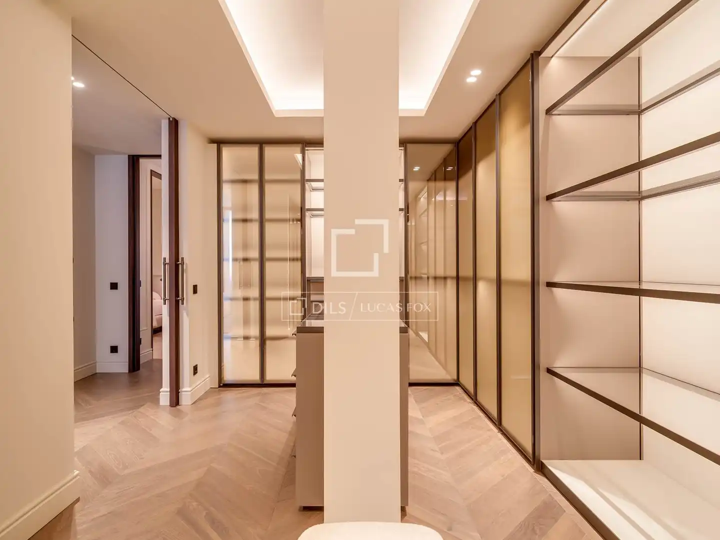 Piso en venta en Barcelona con Aire acondicionado, Amueblado y Balcón