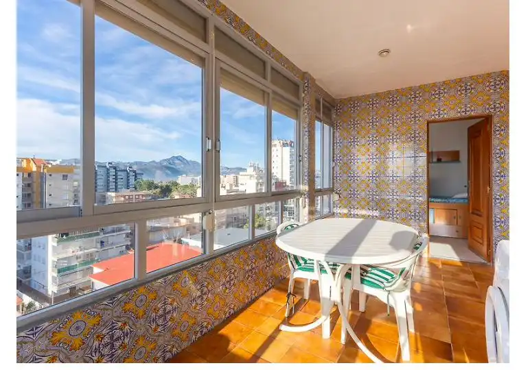 Vista exterior de Apartament en venda en Gandia amb Terrassa i Moblat