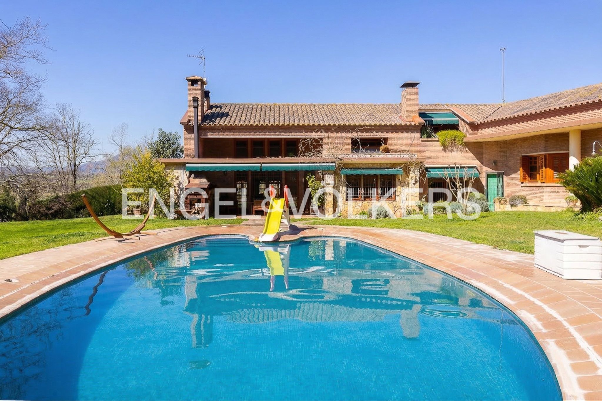 Schwimmbecken von Country house zum Verkauf in Caldes de Montbui mit Klimaanlage, Heizung und Privatgarten