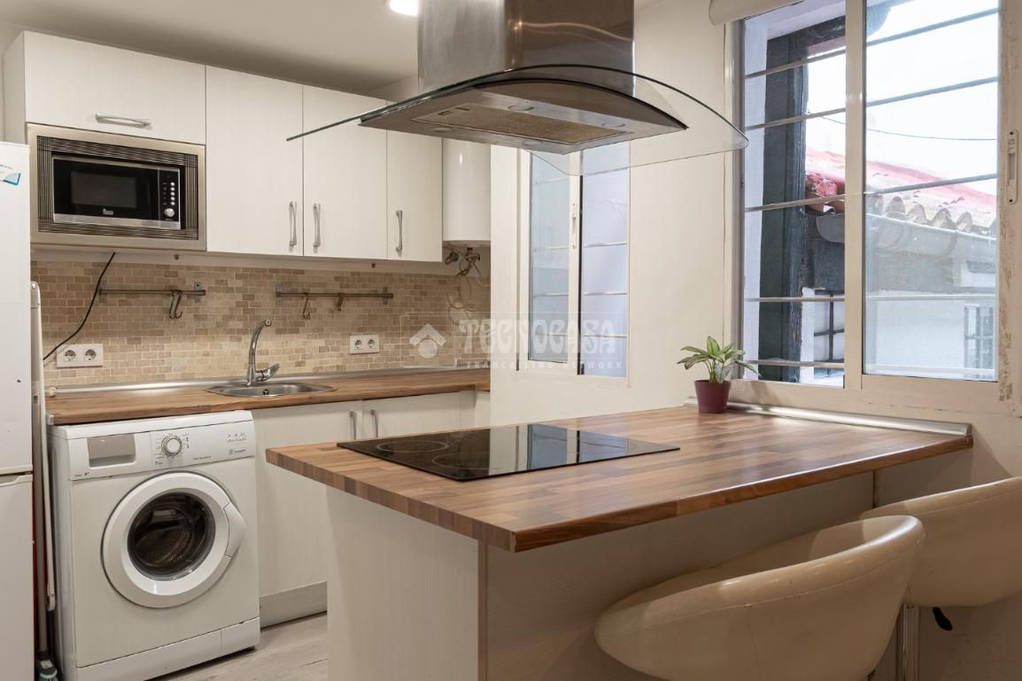 Cocina de Piso en venta en  Madrid Capital con Calefacción