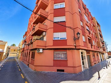 Apartament amb balcó en venda a CALLE BETERA