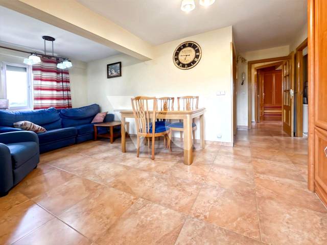 Piso en Venta en De Valleguerra en Pueblo Nuevo