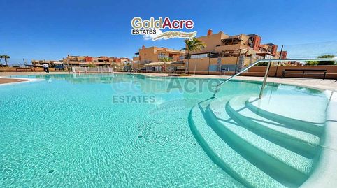 Foto 2 de Apartamento en venta en Corralejo, La Oliva