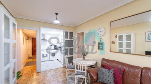 Photo 3 of Flat for rent in Muñoz Degraín, Auditorio - Seminario - Parque de Invierno, Oviedo