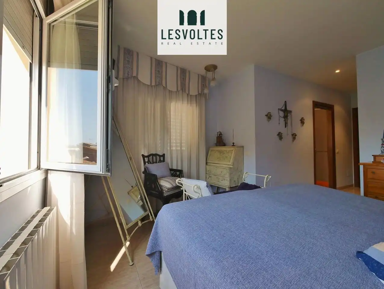 Habitación de Casa adosada en venta en Palafrugell con Aire acondicionado, Calefacción y Jardín privado
