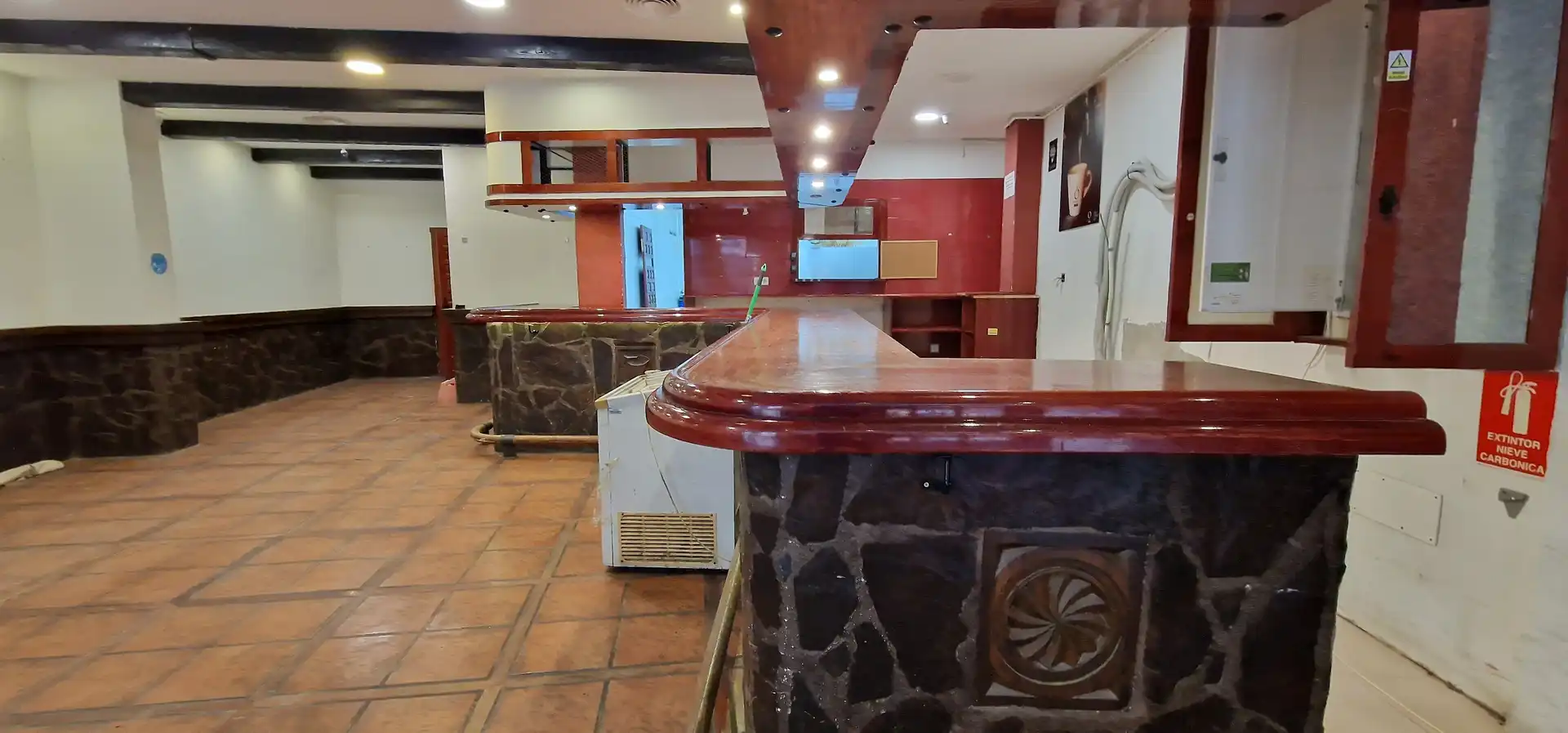 Commercial properties for sale in Lorca  with Air Conditioner
