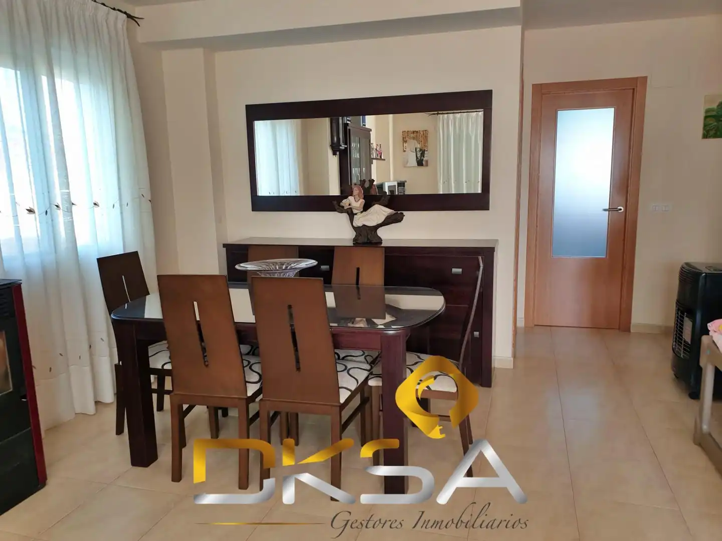 Casa adosada en venda a Calle LA PEDRISA, Costur