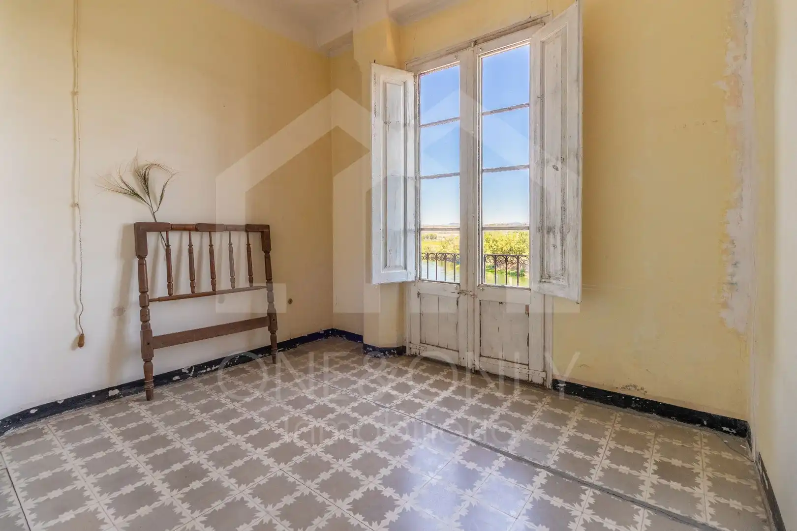 Dormitori de Casa o xalet en venda en Móra d'Ebre amb Terrassa i Traster